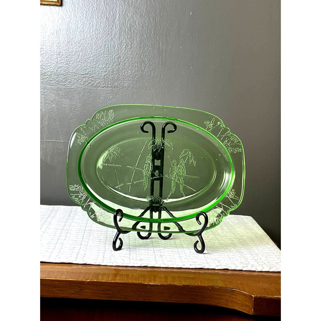 Depression Glass Parrots Uranium Glass Oval Serving Platter by Federal