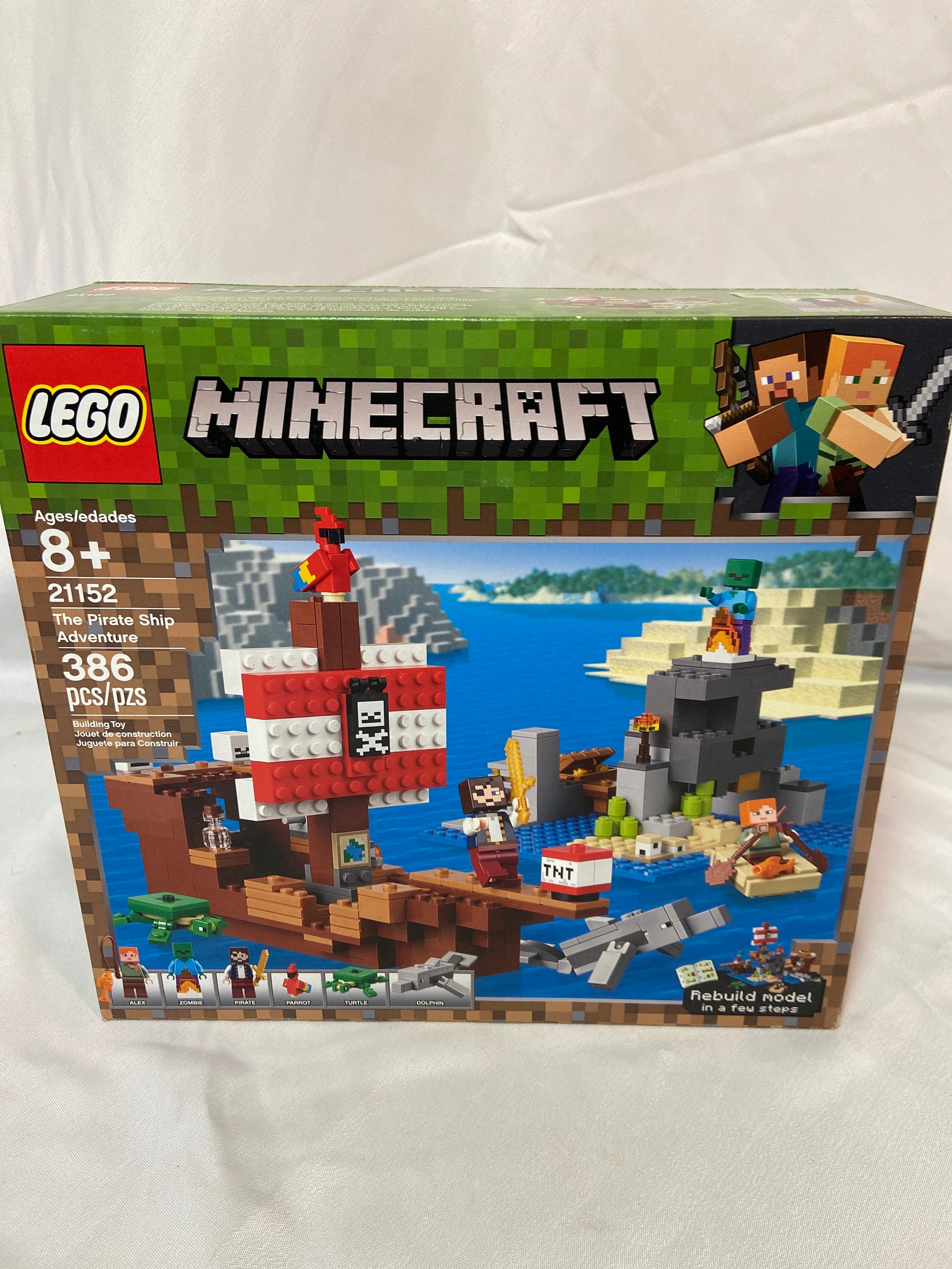 Lego Set 21152 Minecraft the Pirate Ship Sealed -