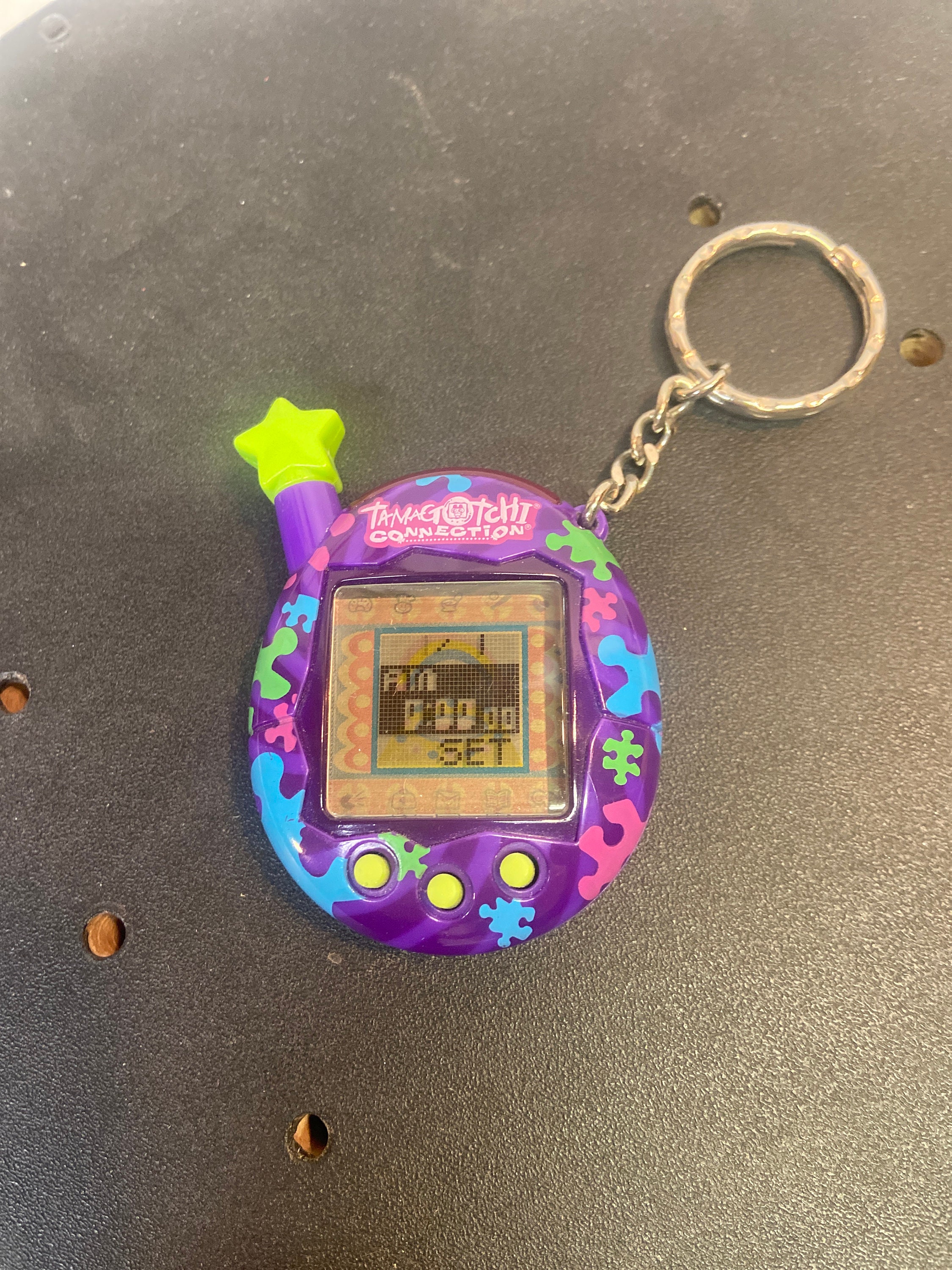キーホルダー Tamagotchi Connection il_fullxfull.5633429087_ajze.jpg