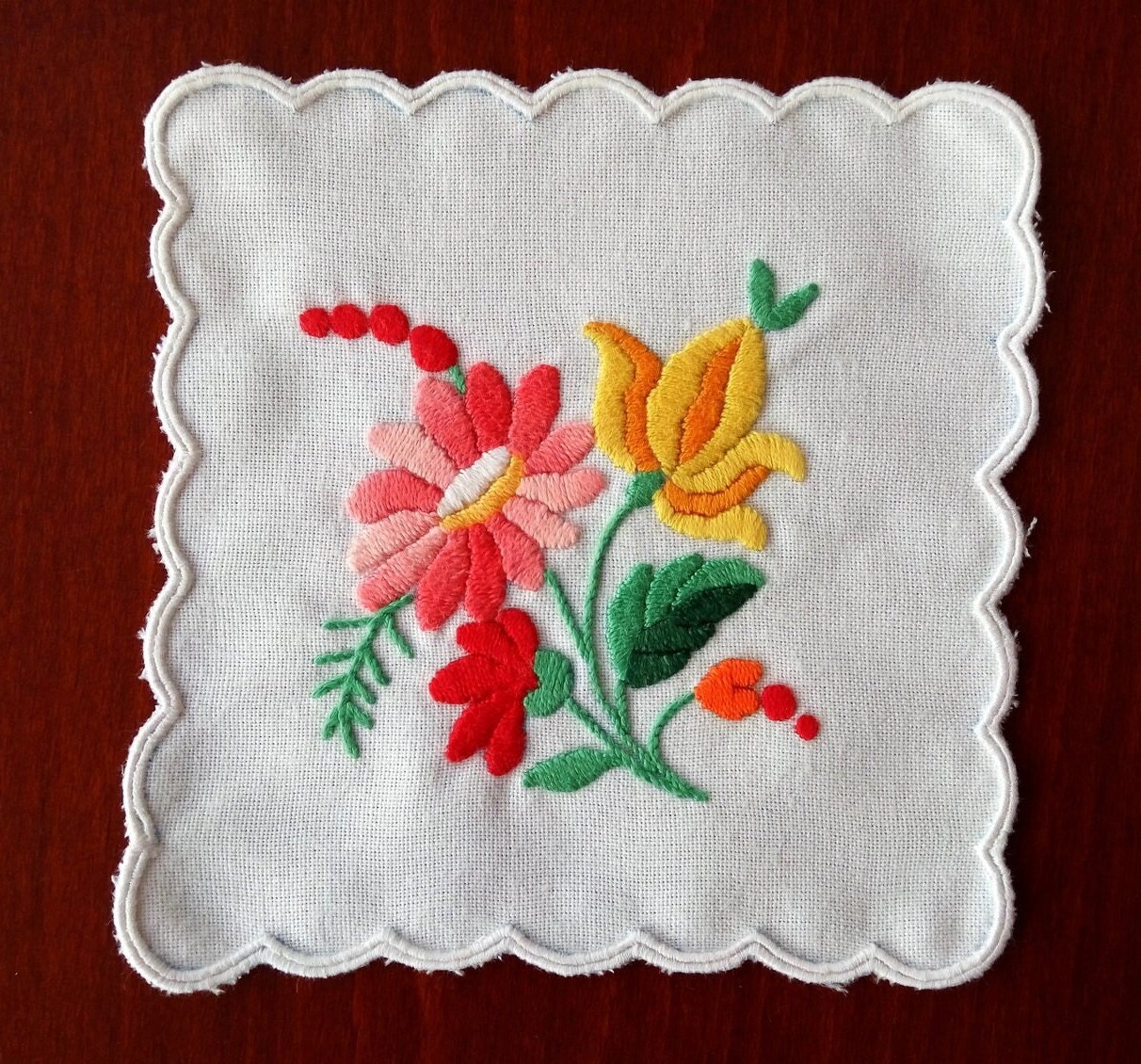 Details about   Hand Embroidered Floral Table Topper/ Doily Silk Beige 33 x 34 