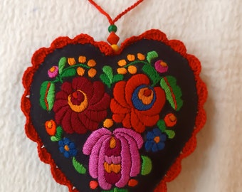 Hand-embroidered felt heart-shaped tree hanger, needle pillow, Valentine's heart