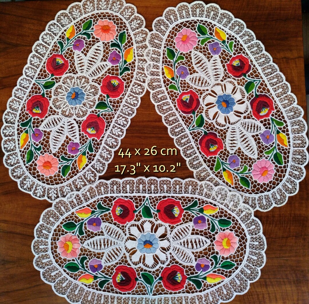 Handmade Vintage 17x10 Cutwork Embroidery, Oval Table Runner, Richelieu ...