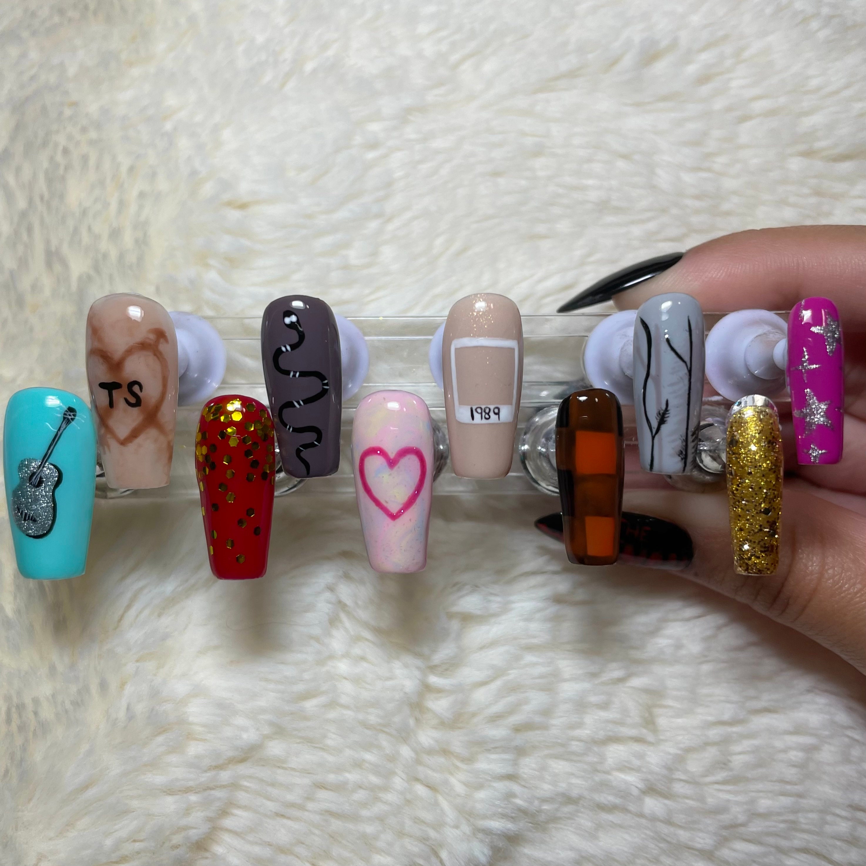 Taylor Swift Press on Nails - Etsy UK Taylor Swift Press on Nails - Etsy UK