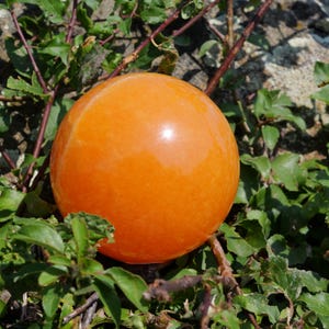 Orange Calcite Sphere 7.5 cm – Gemstone 520 g | Crystal Ball for Energy, Decoration & Healing
