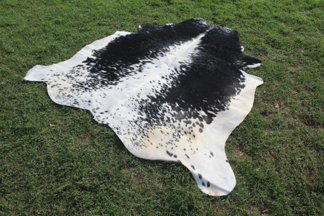 Cowhide Rug Black and White Cowhide Rug Real Cowhide Rug Hair Etsy