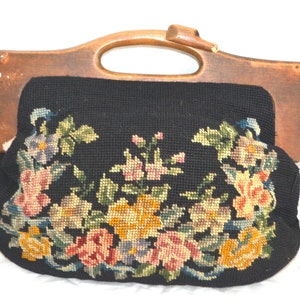 Vintage 1950’s Tapestry Wooden Handle Handbag