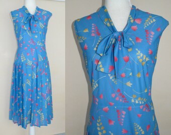 Vintage 1970’s Blue Sleeveless Bow at Front Dress