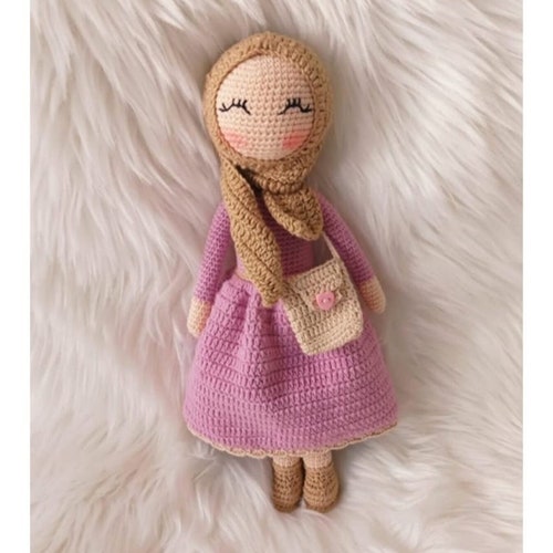 amigurumi hijab doll