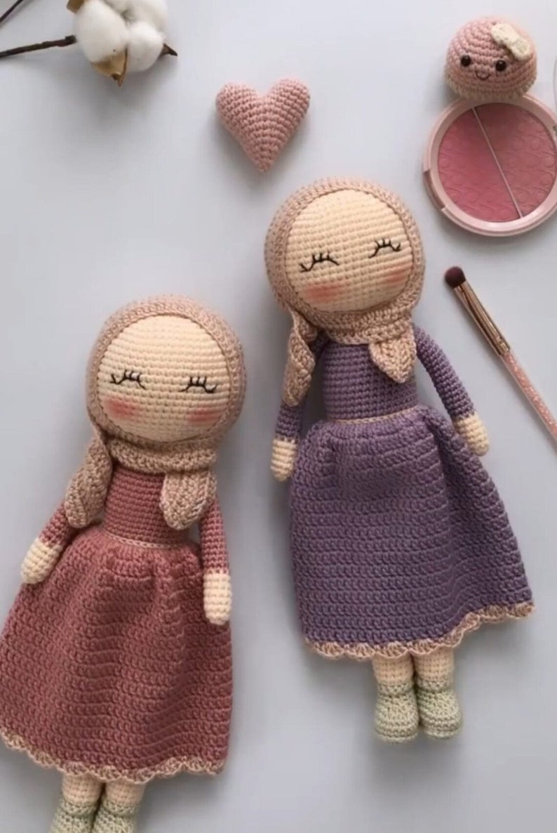 Poupée hijab au crochet, poupée musulmane Amigurumi, poupée Amigurumi au crochet à vendre, cadeau ramadan, cadeau musulman, cadeaux de l'Aïd pour les enfants 2 PCS Hijab Doll