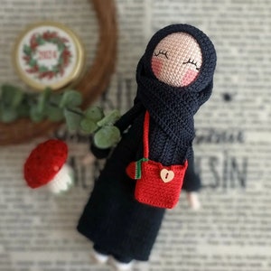 Hijab Häkelpuppe, Palästina Häkelpuppe, Hijab Puppe, Amigurumi Muslimische Puppe, Muslimisches Geschenk, Islamisches Spielzeug, Ramadan Geschenk, Eid Geschenke für Kinder Bild 3