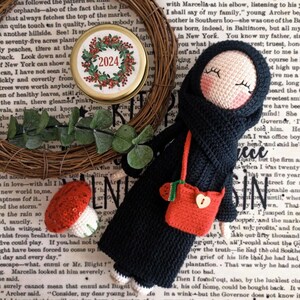 Hijab Häkelpuppe, Palästina Häkelpuppe, Hijab Puppe, Amigurumi Muslimische Puppe, Muslimisches Geschenk, Islamisches Spielzeug, Ramadan Geschenk, Eid Geschenke für Kinder Bild 6