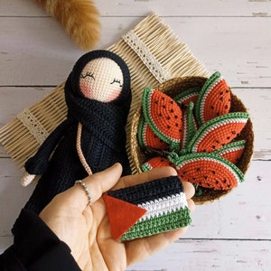 Hijab Häkelpuppe, Palästina Häkelpuppe, Hijab Puppe, Amigurumi Muslimische Puppe, Muslimisches Geschenk, Islamisches Spielzeug, Ramadan Geschenk, Eid Geschenke für Kinder Bild 5