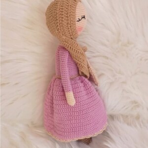 Poupée hijab au crochet, poupée musulmane Amigurumi, poupée Amigurumi au crochet à vendre, cadeau ramadan, cadeau musulman, cadeaux de l'Aïd pour les enfants image 7