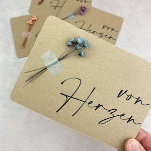 Karte mit Trockenblumen "von Herzen" | Kraftpapier | nachhaltig | A6 quer
