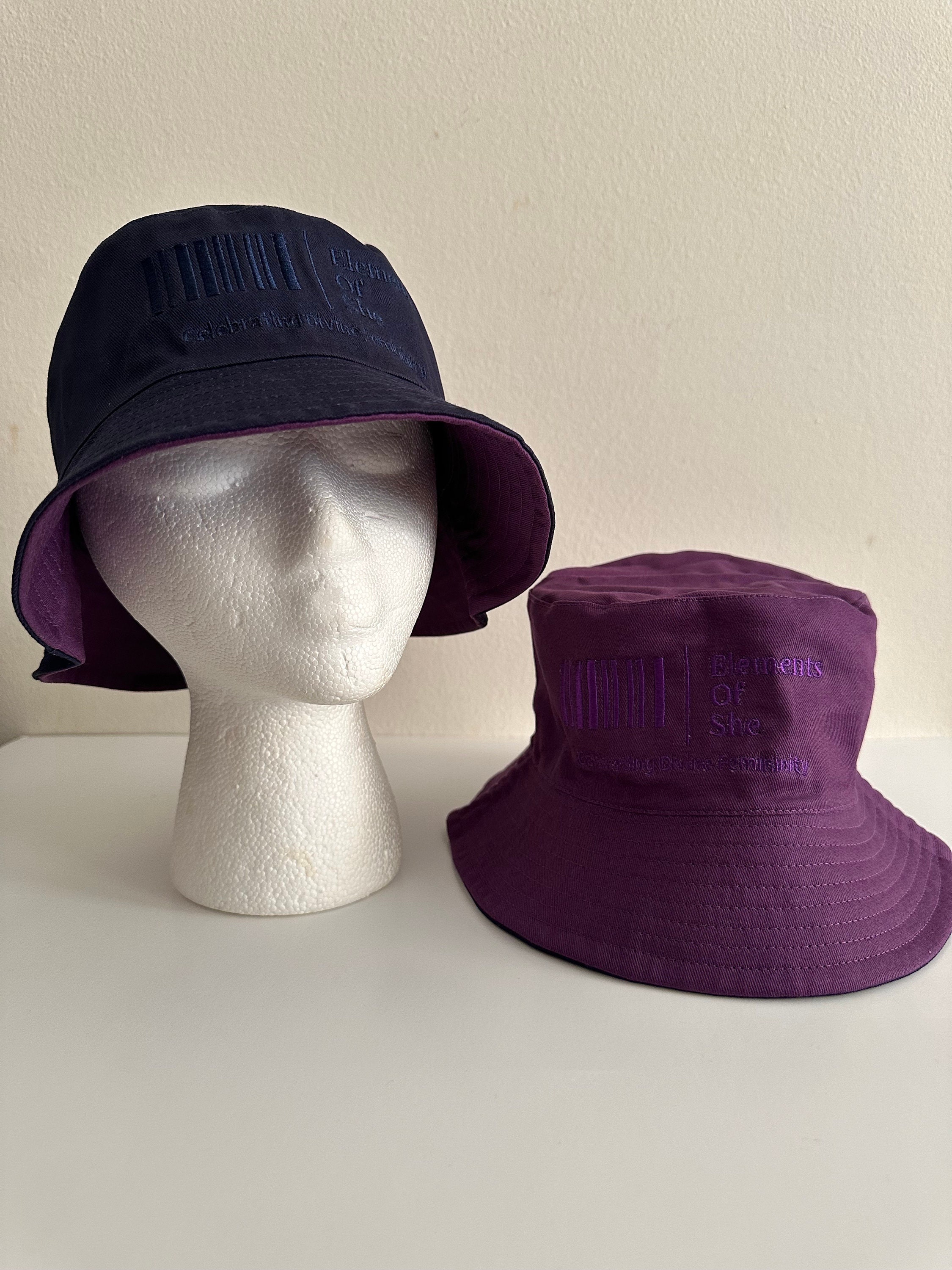 [ LMC]★REVERSIBLE GOTHIC OVAL BUCKET HAT Gallery Reversible Bucket Hat – tokidoki