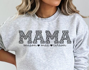 Sudadera de mamá personalizada de leopardo, camisa de mamá personalizada, sudadera de mamá, camisa de mamá con nombres, regalo del día de las madres, camisa del día de las madres, regalo de mamá nueva