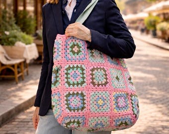 Bolso de mano cuadrado de ganchillo hecho a mano estilo abuela: bolso de hombro grande rosa estilo boho, bolso de fin de semana, bolso de playa de verano, regalo del Día de la Madre, regalo para ella.