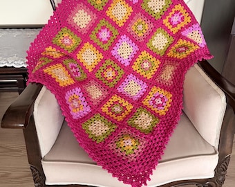 Manta de bebé de crochet – Cuadrado rosa de abuela – Regalo hecho a mano para mamá primeriza, manta para cochecito y cuna, regalo para baby shower, regalo para habitación infantil, decoración para habitación infantil