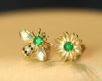 18k Solid Gold Honey Bee And Sunflower Jade Earrings, Playful Mismatched Stud Set, Asymmetrical Ear Adornments, Unique Asymmetry Earrings