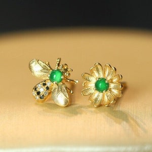18k Solid Gold Honey Bee And Sunflower Jade Earrings, Playful Mismatched Stud Set, Asymmetrical Ear Adornments, Unique Asymmetry Earrings