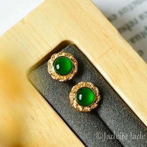 Brincos de jadeíta natural com girassóis, brincos de jadeíta verde imperial garantidos de grau A, brincos de jade fei cui amarelo real de ouro 18k