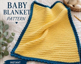 Może przedstawiać: Żółty kocyk dziecięcy wykonany na szydełku z ciemnoniebieskim, falistym brzegiem. Tekst na obrazku brzmi: CROCHET BABY BLANKET PATTERN, INSTANT PDF DOWNLOAD. W rogach widoczny jest mały pluszowy miś w koszyku oraz gałązka eukaliptusa.