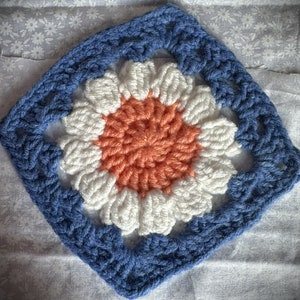 Crochet Pattern | Daisy Flower Granny Square Crochet Pattern | Instant PDF Download | Easy & Colorful Granny Square with Daisy Motif