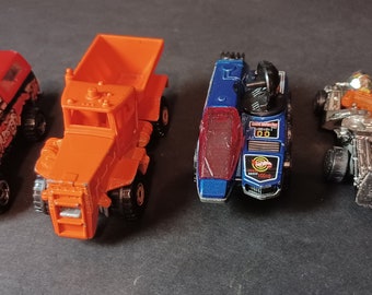 Mattel Toy Car Lot of 24 / 1970 / 1980 / 1990 / 2000