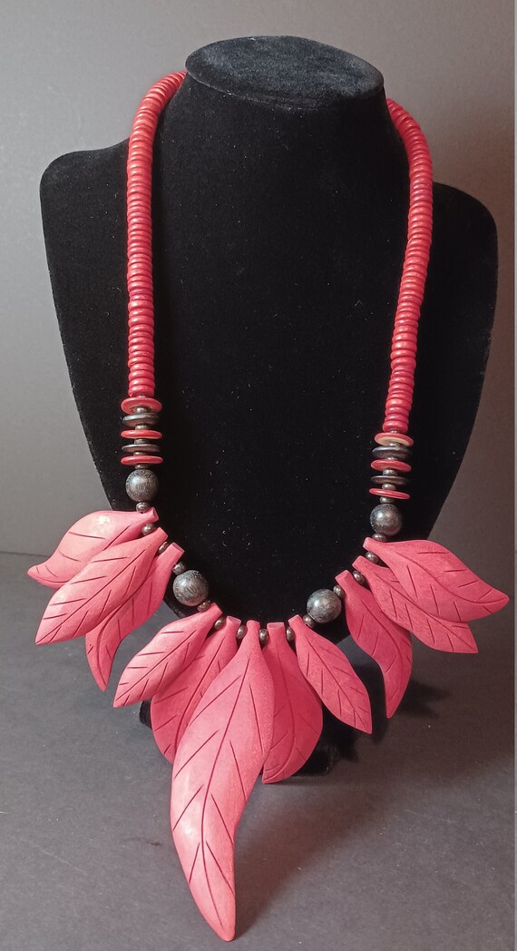 Vintage Red and Black Wood Leaf Necklace