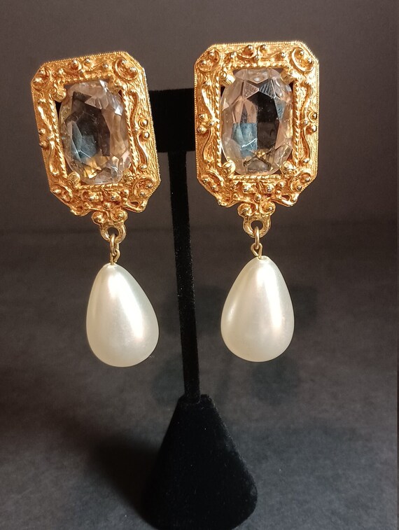 Vintage costume earrings Gem