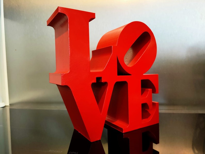 LOVE sculpture En impression 3D image 2