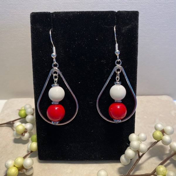 Red and white earrings with nickel-free accents