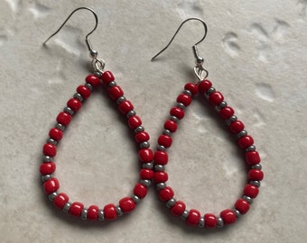 Red and gray glass bead teardrop earrings