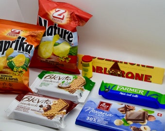 Mixed sweet and salty snack box, Swiss specialties Zweifel, chips and snacks, gift for food lovers, Frey chocolate, stock