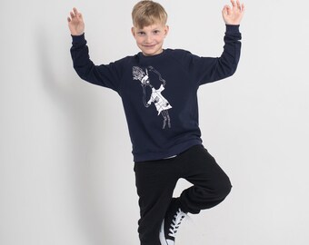 Organic cotton kids sweatshirt with graphic print in blue color