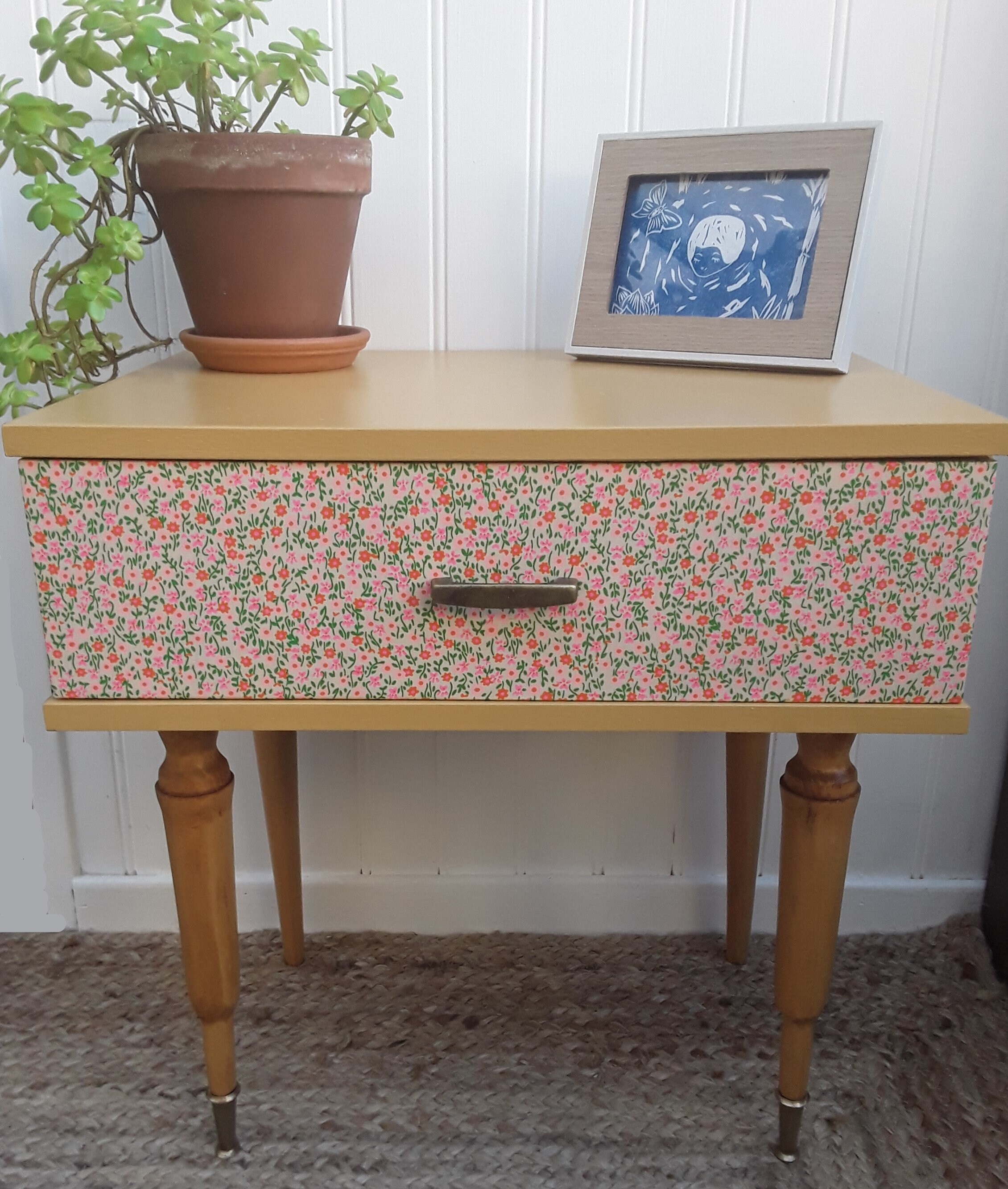 Table de Chevet // Table Nuit d'appoint Vintage //Élise// #upcycling #furniture #vintage