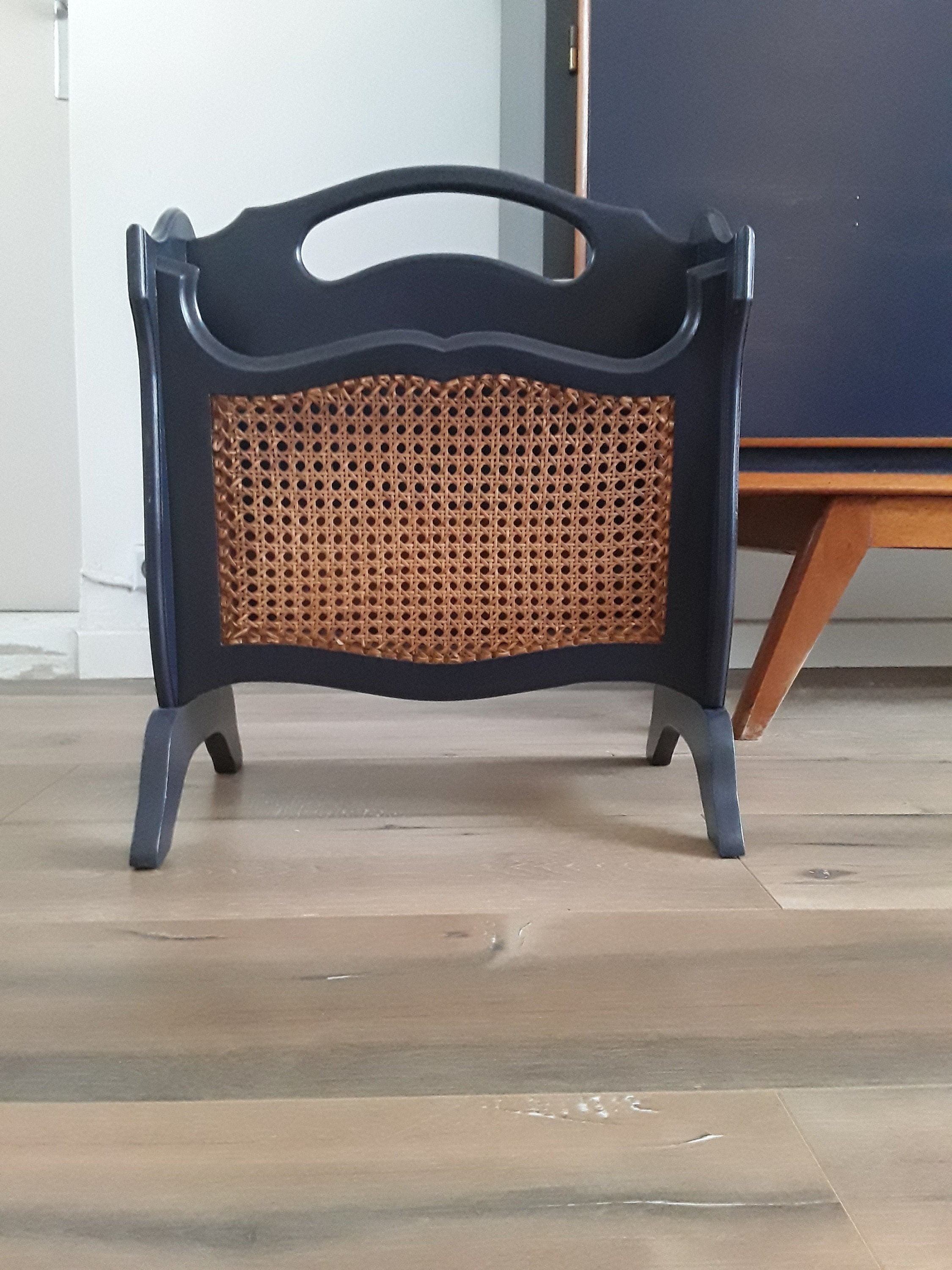 Albert // Élégant Porte-Revues #upcycling #vintage #furniture