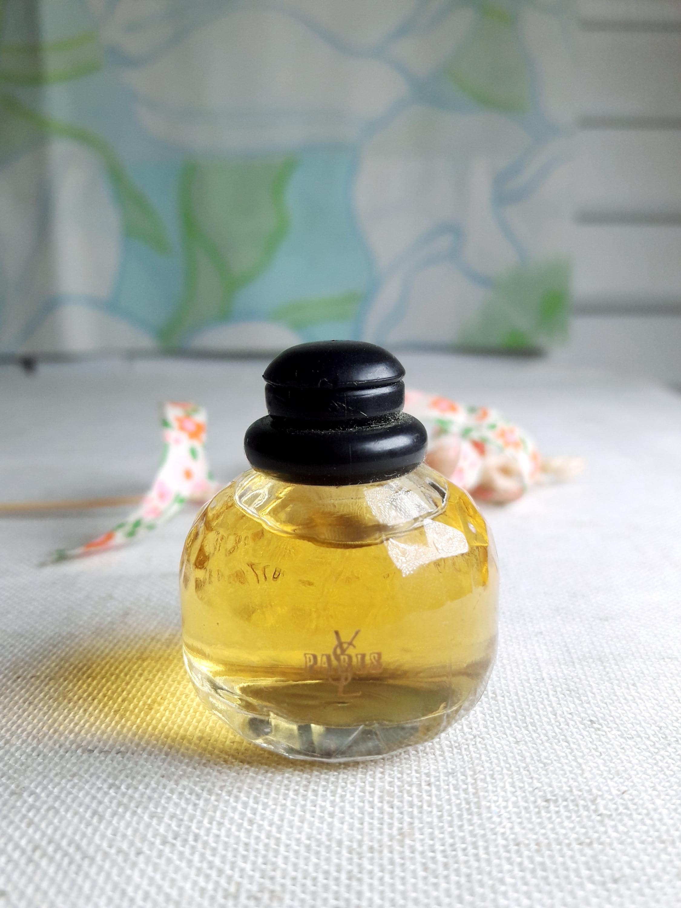 Miniature Perfume for Collectors // PARIS by Yves SAINT-LAURENT