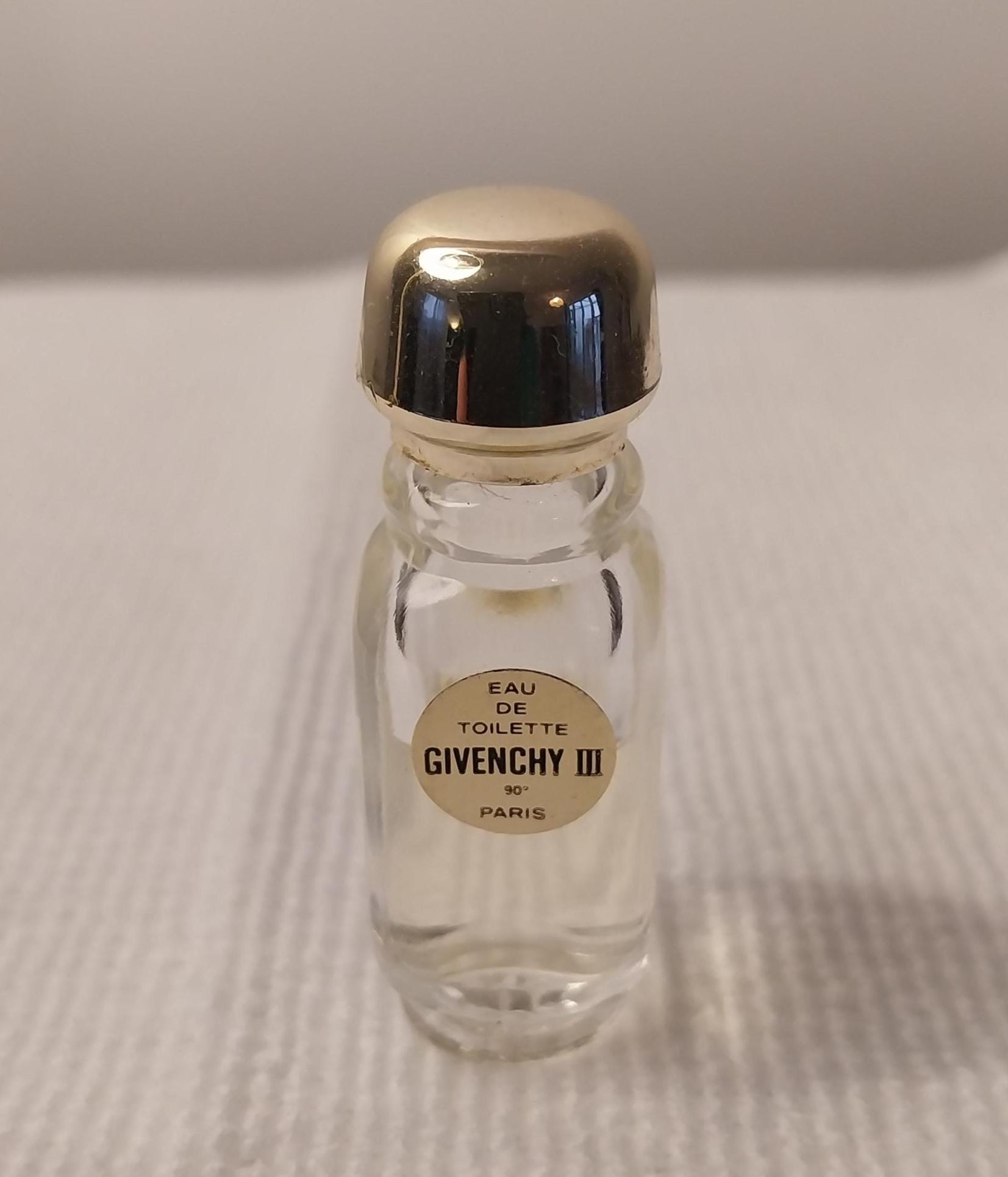 Miniature de parfum pour collection vintage // Givenchy III // GIVENCHY