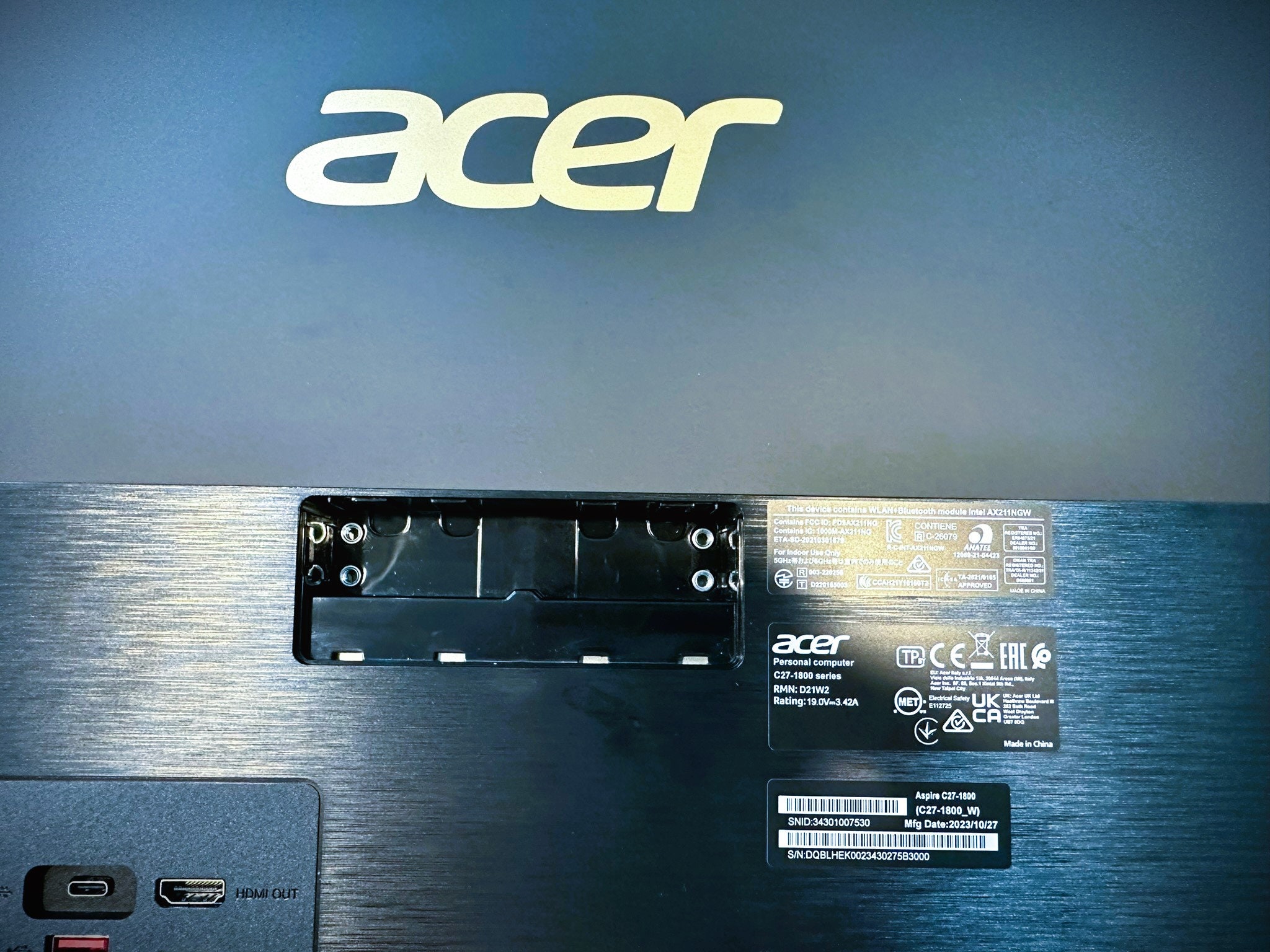 Acer Aspire C27-1800 – Ordinateur Tout-en-Un – Occasion