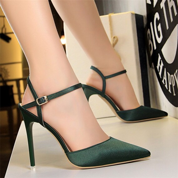 GREEN VELVET SHOE Dark Green Velvet Bridal Heel Emerald Etsy