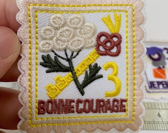 France Stamp Embroidered Iron On Patch: Vintage Travel Souvenir
