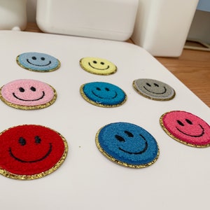 Chenille Smiley Aufnäher: Gold Glitter Paspel, Geschenk zum Selbermachen