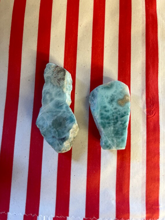 ラリマー クリスタル 原石 研磨済み 天然 美しいブルーカラー