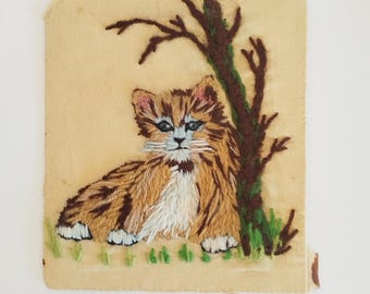 Gatito vintage bordado a mano, década de 1980 (sin marco)