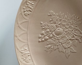 Plato ovalado vintage rosa pálido
