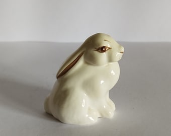 Figura de cerámica de conejo vintage de Coalport