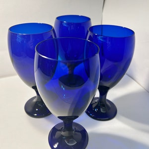 Gorgeous deep cobalt blue wine glasses, set of 4