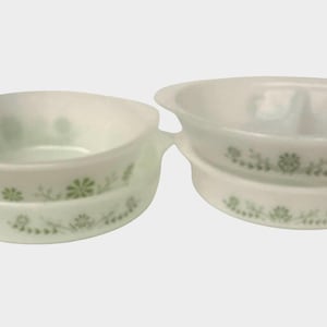 Set of 4 Vintage Glasbake Crazy Daisy casserole dishes