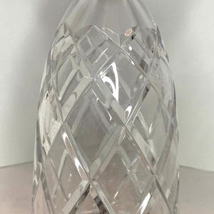 Crystal Decanter crosscut on silver colored base